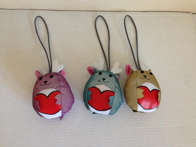 REFELCTIVE FABRIC ANIMAL KEYCHAIN