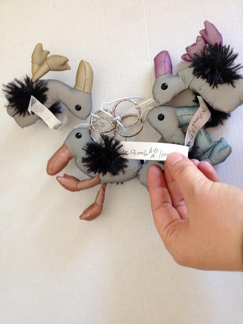 REFLECTIVE FABRIC ANIMAL KEYCHAIN